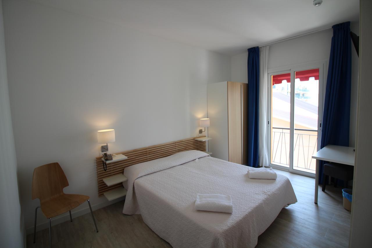 קאורלה Hotel Rex מראה חיצוני תמונה